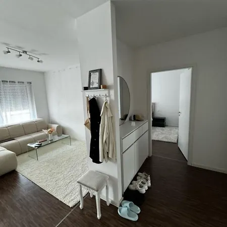 W Apartment *